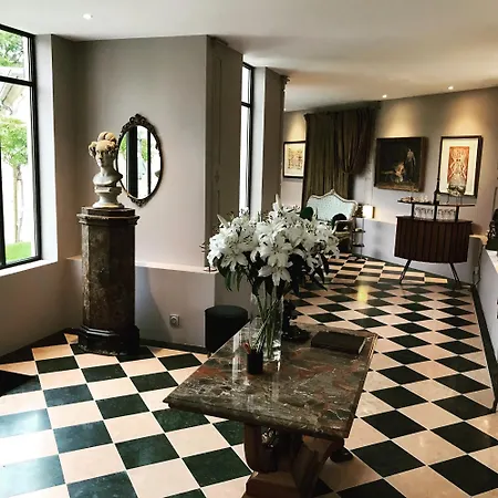 Alojamento de Acomodação e Pequeno-almoço Château De La Ferrière Vaux-sur-Aure