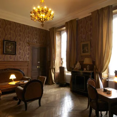 Château De La Ferrière *