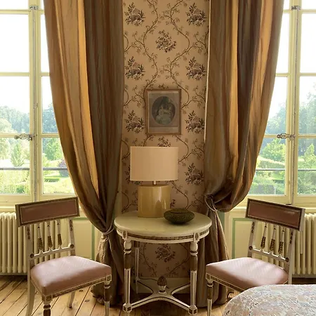 Chateau De La Ferriere Bed & Breakfast