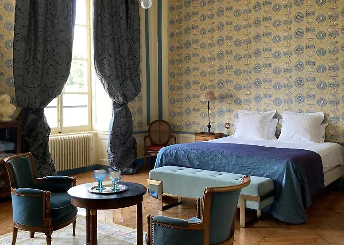 Chateau De La Ferriere Bed & Breakfast