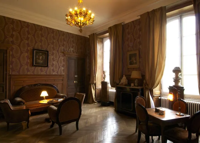 Chateau De La Ferriere 3*